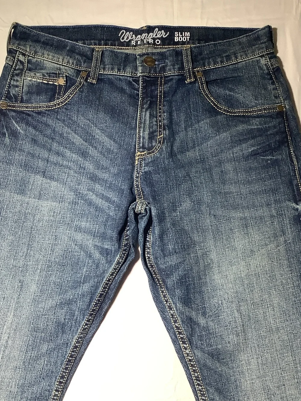 Wrangler Retro styling comfortable whiskering
